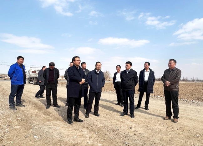 振興種業(yè)在行動(dòng),敦煌種業(yè)牽手奧凱種機(jī)、大禹節(jié)水現(xiàn)場(chǎng)對(duì)接推進(jìn)千畝智慧種業(yè)示范園區(qū)建設(shè)項(xiàng)目